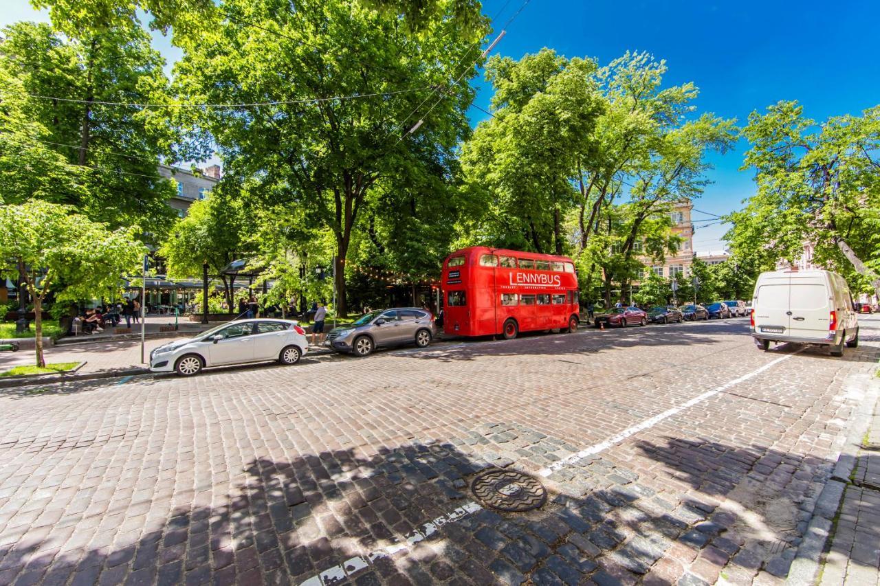 2К Квартира Поруч Із Майданом Незалежності Kyiv Exterior photo